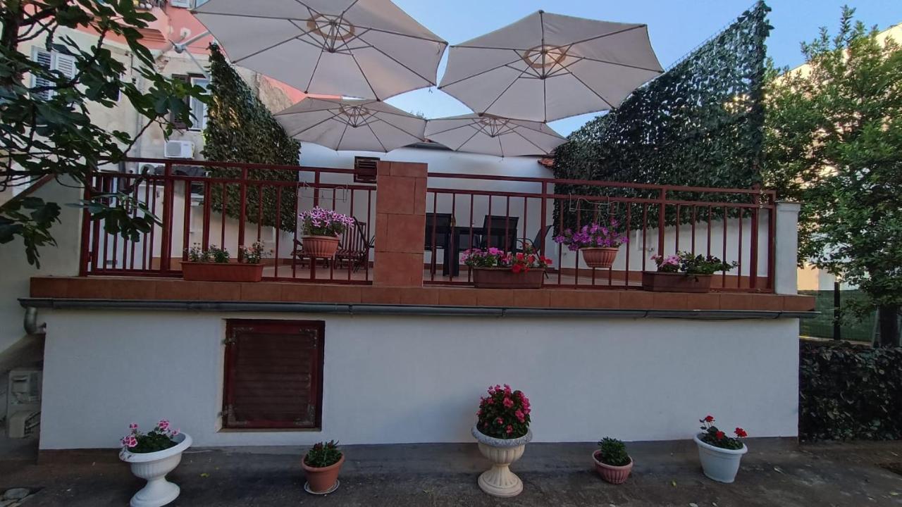 Studio Apartment Jemi Πούλα Εξωτερικό φωτογραφία